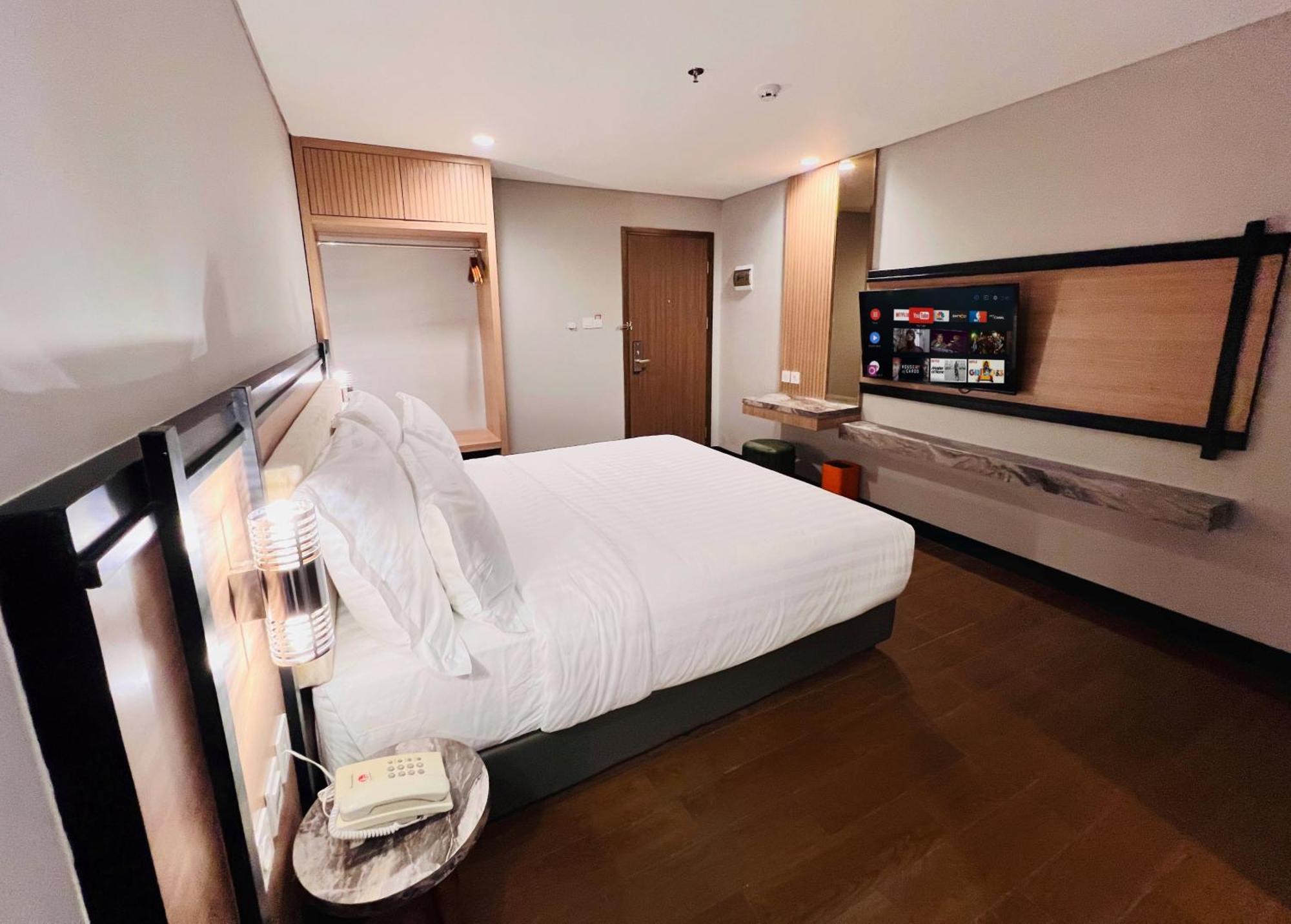 D'Primahotel Airport Sultan Hasanuddin Makassar Sudiang Dış mekan fotoğraf