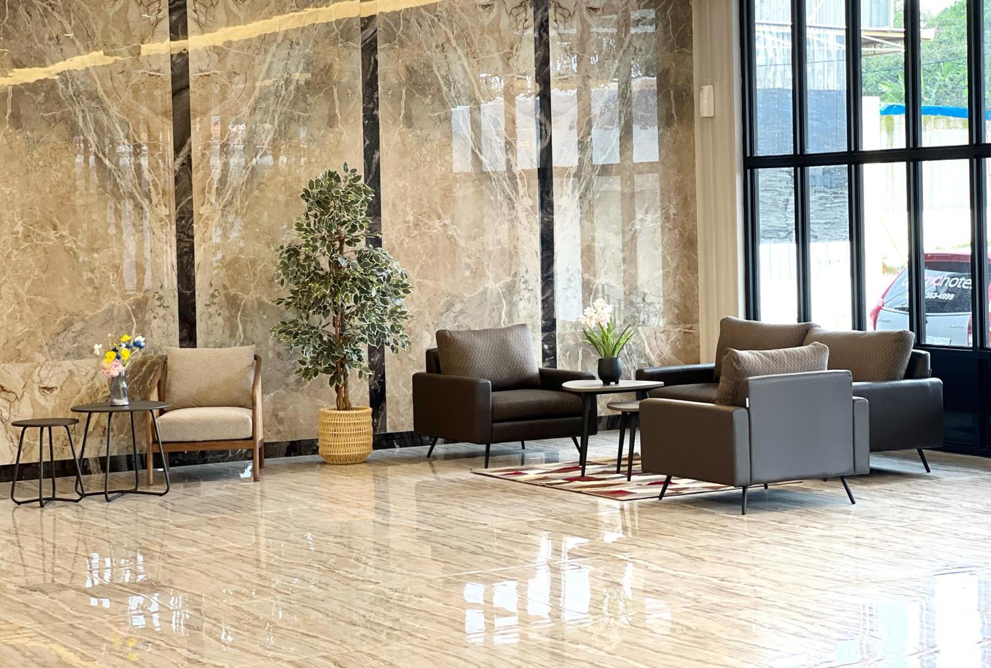 D'Primahotel Airport Sultan Hasanuddin Makassar Sudiang Dış mekan fotoğraf